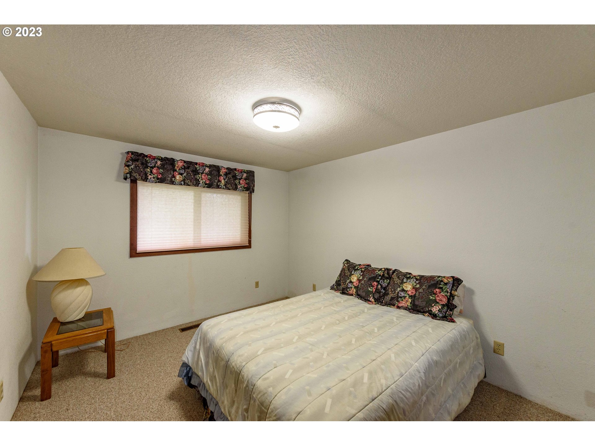 68950 St Dennis Road North Bend, OR 97459 - Photo 21 of 41 Gallery Image 21