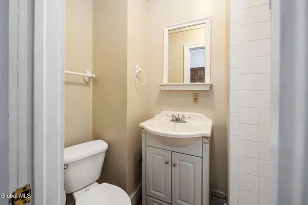 $785,000 | 70 Willett Street, Albany, NY 12210