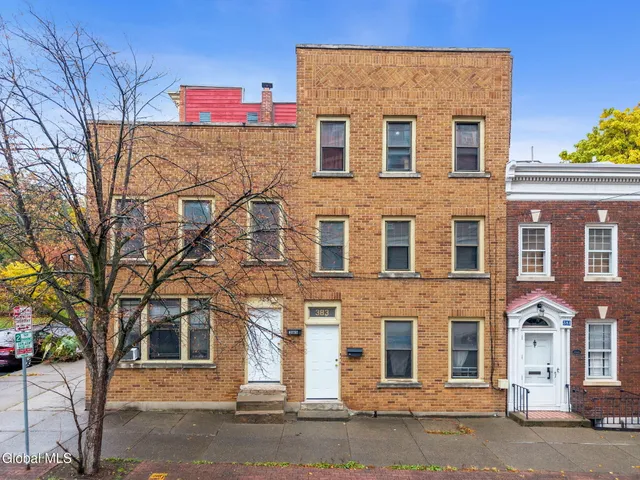 $830,000 | 70 Willett Street, Albany, NY 12210