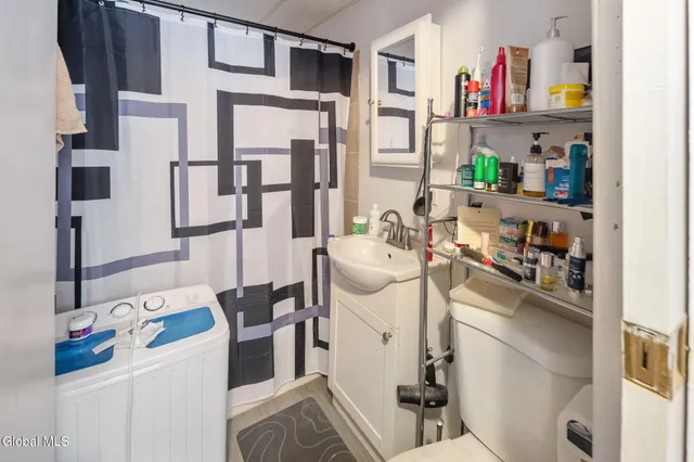 $830,000 | 70 Willett Street, Albany, NY 12210