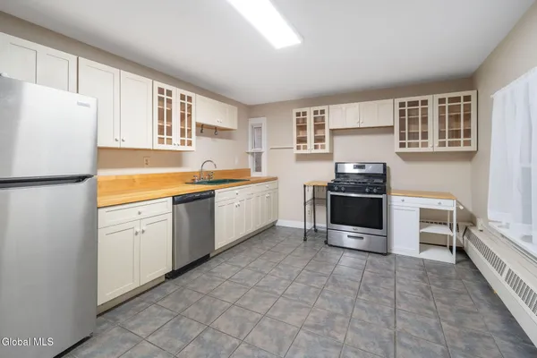 $785,000 | 70 Willett Street, Albany, NY 12210