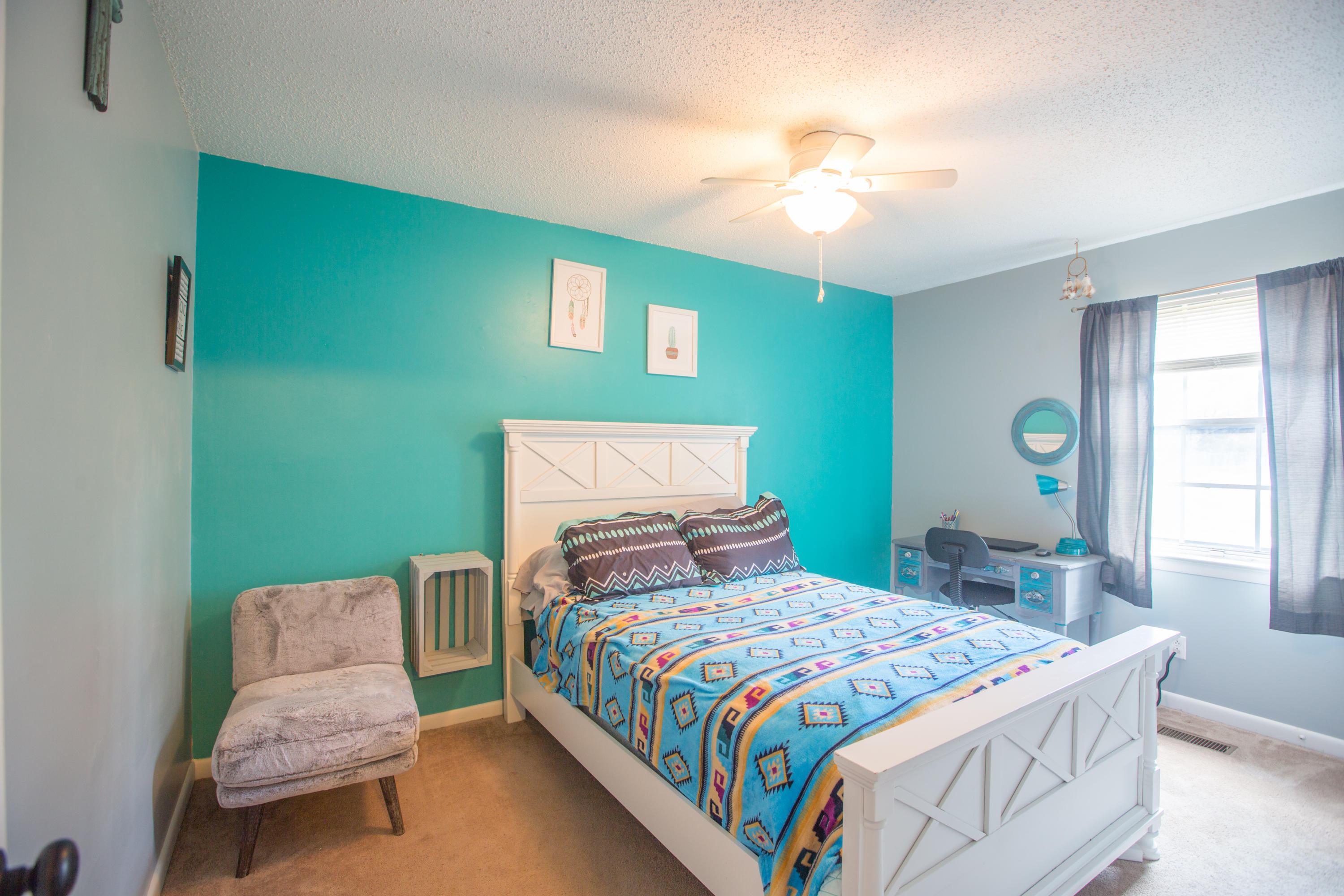 1521 North Chester Road Hixson, TN 37343 - Photo 13 of 26 Guest Room 1