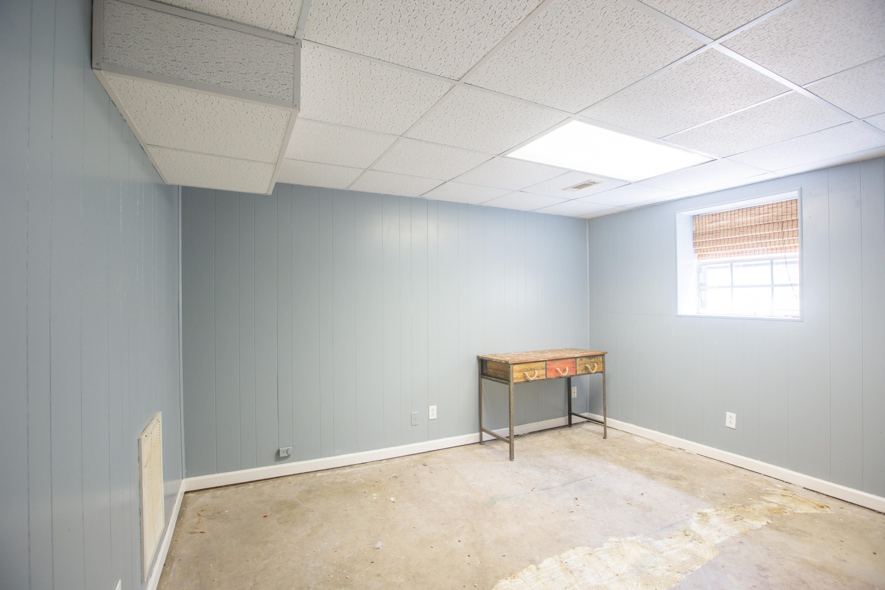 1521 North Chester Road Hixson, TN 37343 - Photo 21 of 26 Basement Bonus Room