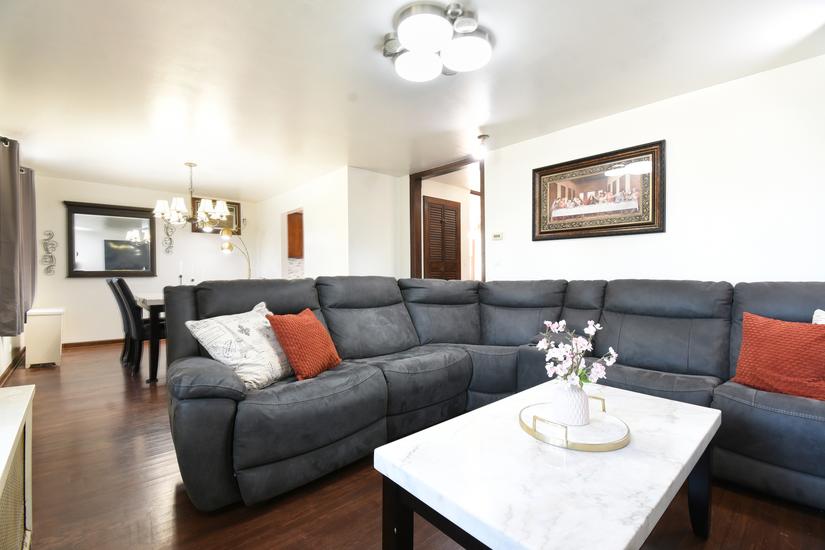 8145 State Road Burbank, IL 60459 - Photo 15 of 31 Gallery Image 15