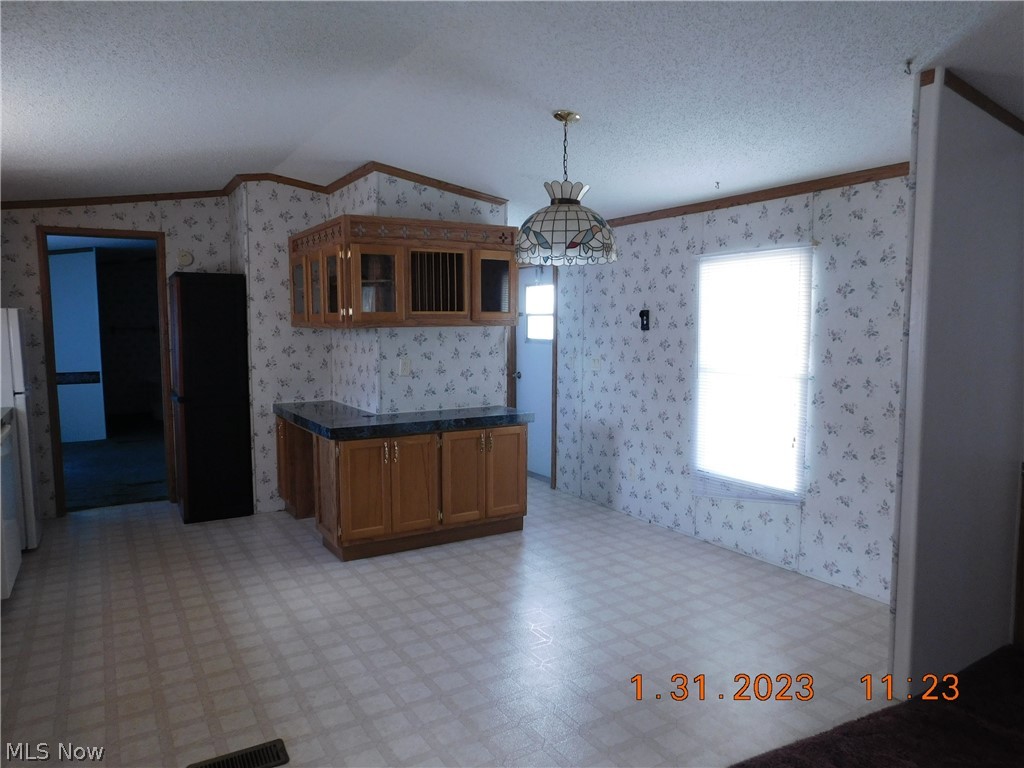 5974 Cleveland Road, Unit 8 Wooster, OH 44691 - Photo 2 of 4