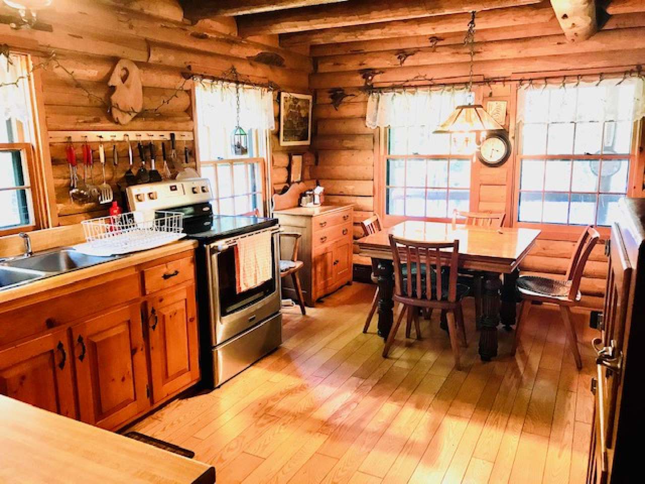 7178 Peninsula Road Presque Isle, WI 54557 - Photo 6 of 27 Gallery Image 6