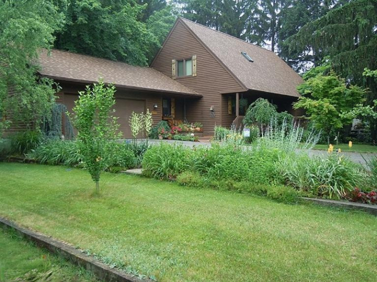 15768 Fendt Farm Road Holland, MI 49424 - Photo 1 of 24 Primary Photo