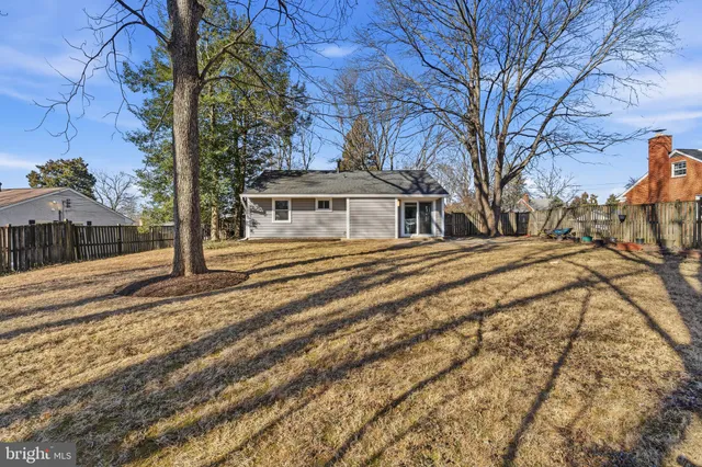 $549,990 | 4913 Erie Street, Annandale, VA 22003