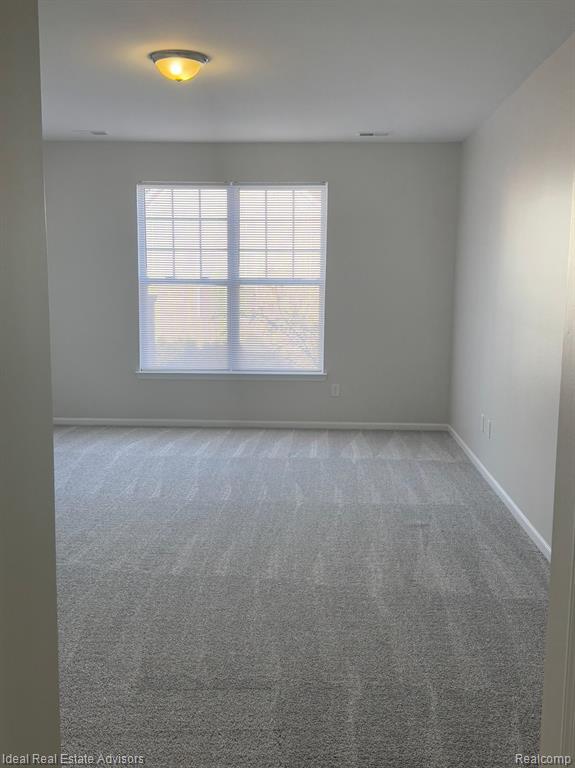 10274 Crossview Trail Howell, MI 48855 - Photo 6 of 10
