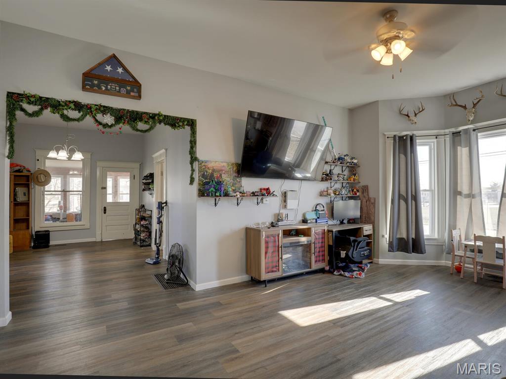 312 South Locust Street Monroe City, MO 63456 - Photo 6 of 19