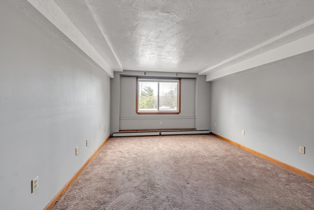 109 North Brookfield Road Barre, MA 01005 - Photo 31 of 42 an empty room with windows