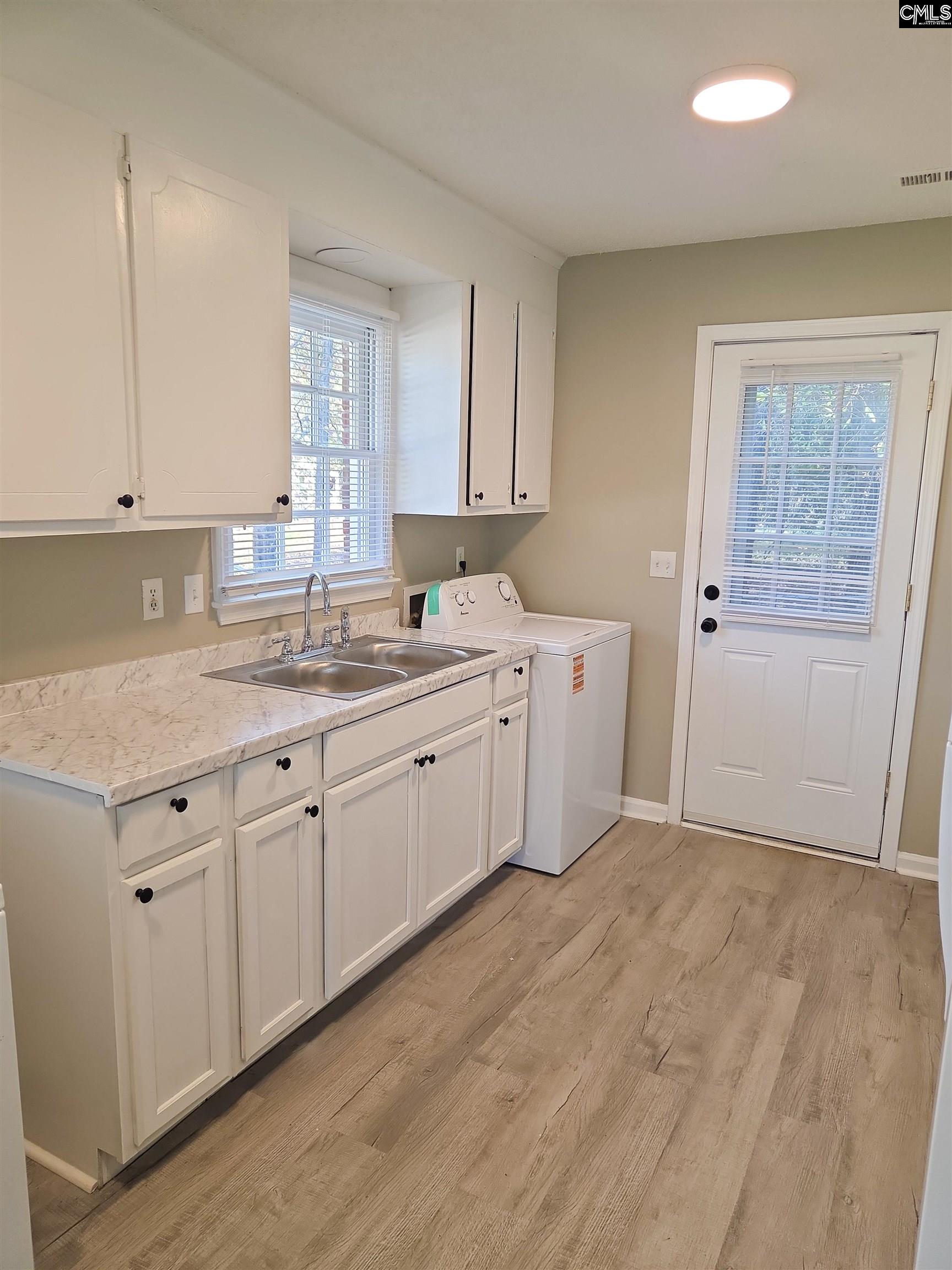 250 Dyson Street Manning, SC 29102 - Photo 7 of 13