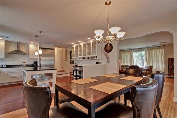 56 Franklin Road Winchester, MA 01890 - Photo 8 of 24 Gallery Image 8