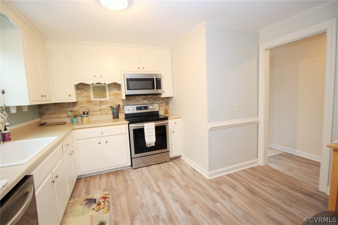 2214 Springdale Road Richmond, VA 23222 - Photo 9 of 39 Gallery Image 9