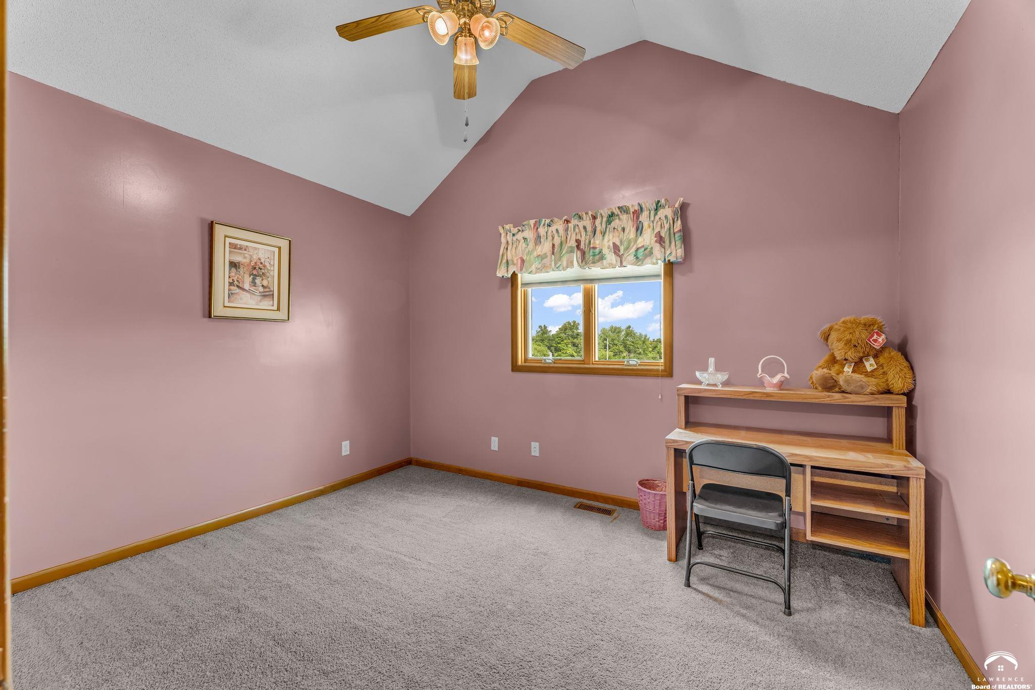 995 East 1549th Road Lawrence, KS 66046 - Photo 36 of 79 Gallery Image 36