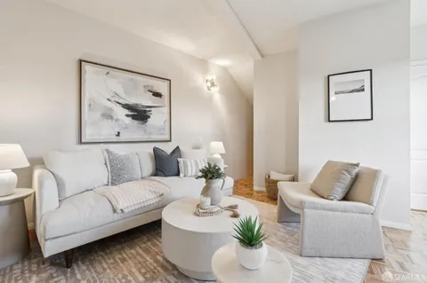 $1,995,000 | 221 Cresta Vista Drive, San Francisco, CA 94127