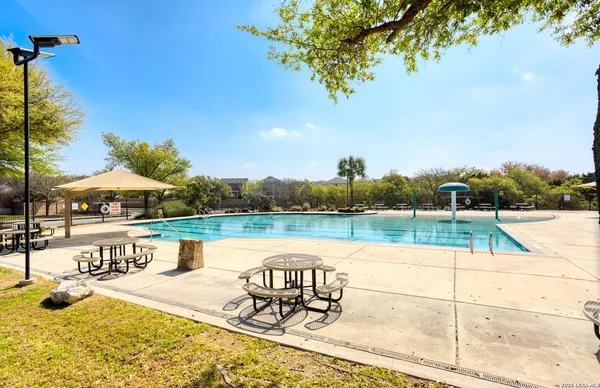 $2,350 | 25110 Terlingua Bend, San Antonio, TX 78261