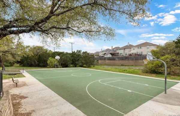 $2,350 | 25110 Terlingua Bend, San Antonio, TX 78261