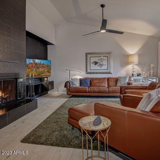 503 South Rim View Circle Payson, AZ 85541 - Photo 4 of 37 Living Room from Front Doors