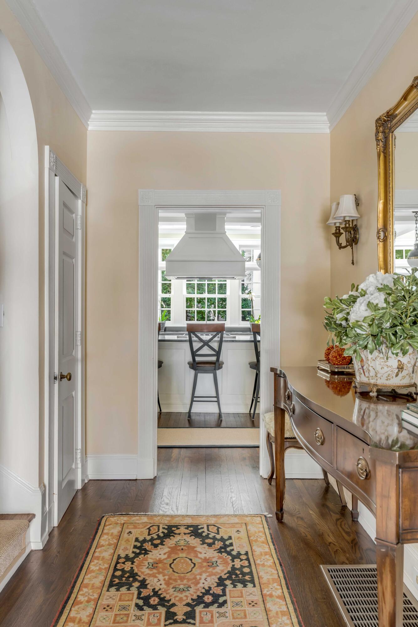 40 New Street Charleston, SC 29401 - Photo 12 of 53 View into Kitchen