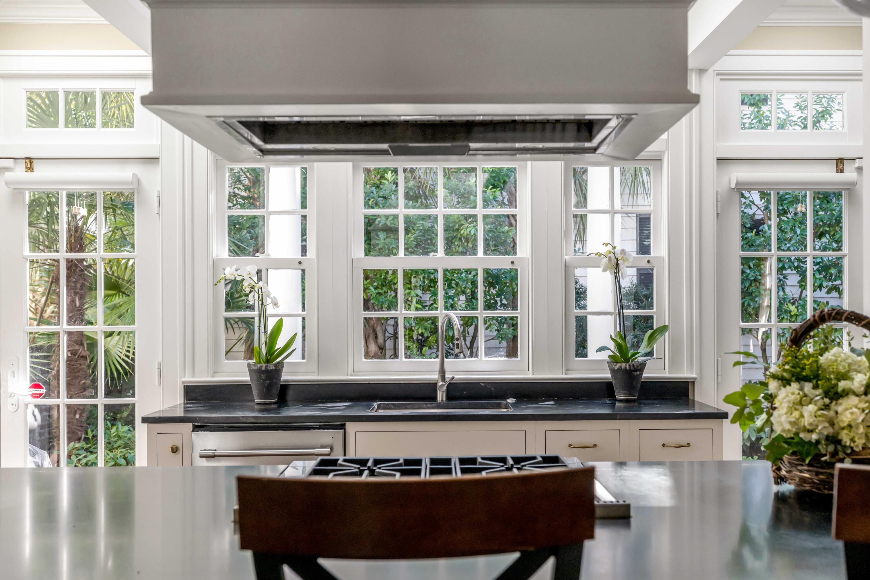 40 New Street Charleston, SC 29401 - Photo 14 of 53 Open Kitchen Windows