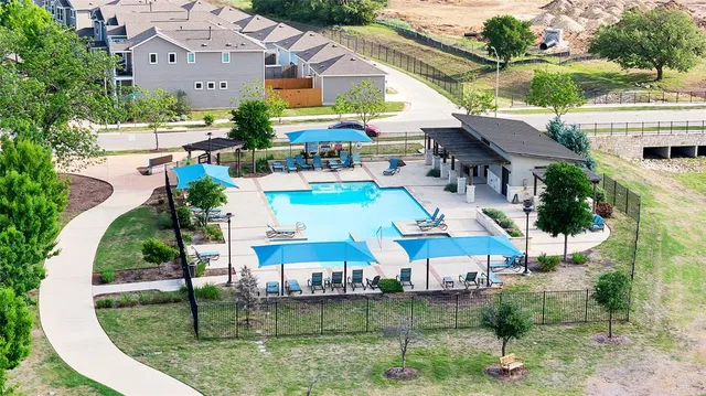 $2,000 | 1712 Artesian Spgs Crossing, Leander, TX 78641