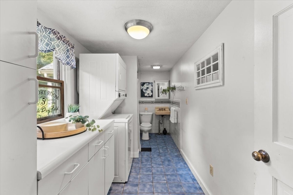 83 River Road Norfolk, MA 02056 - Photo 27 of 27