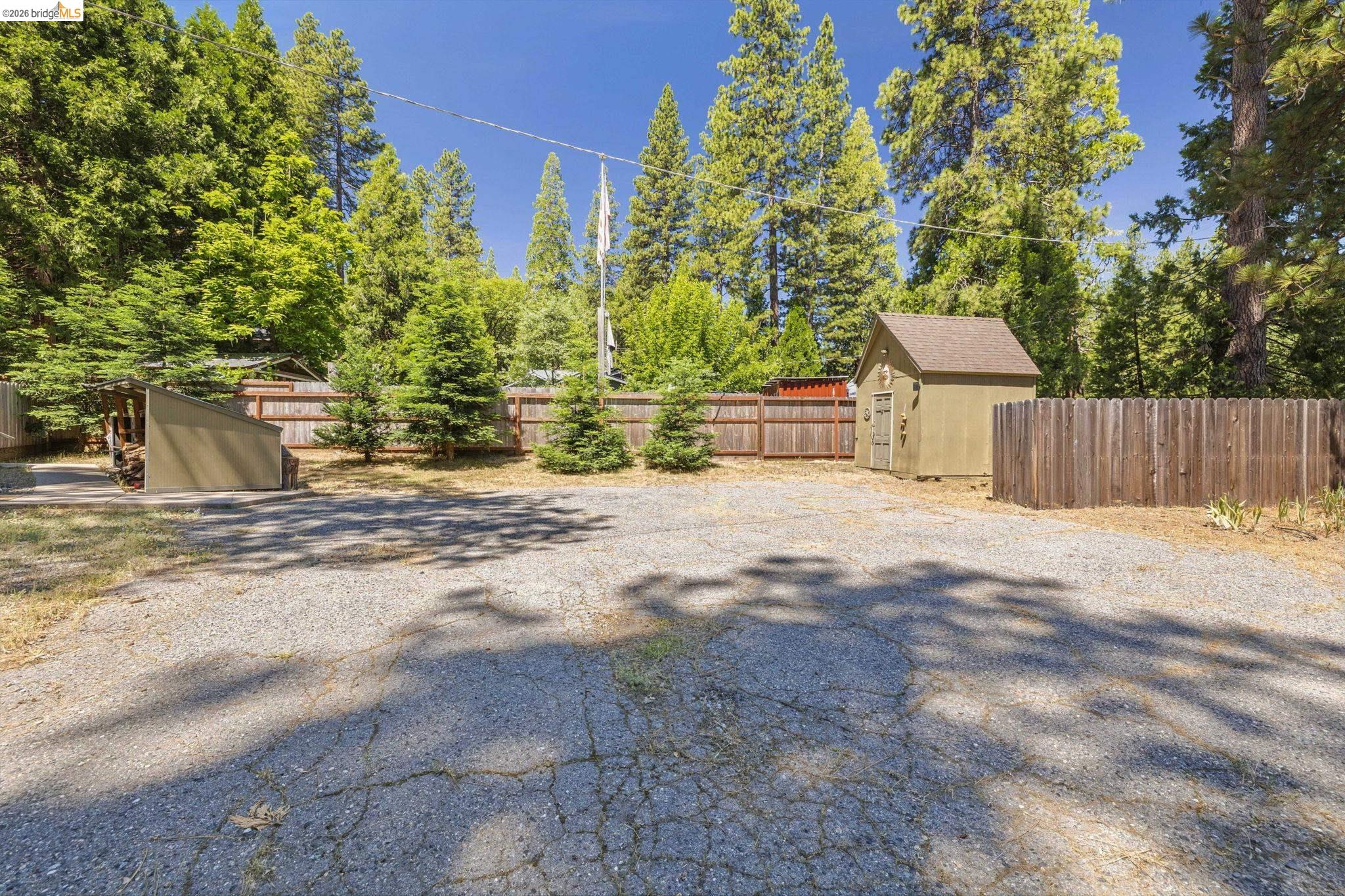 22502 Longeway Road Sonora, CA 95370 - Photo 27 of 34