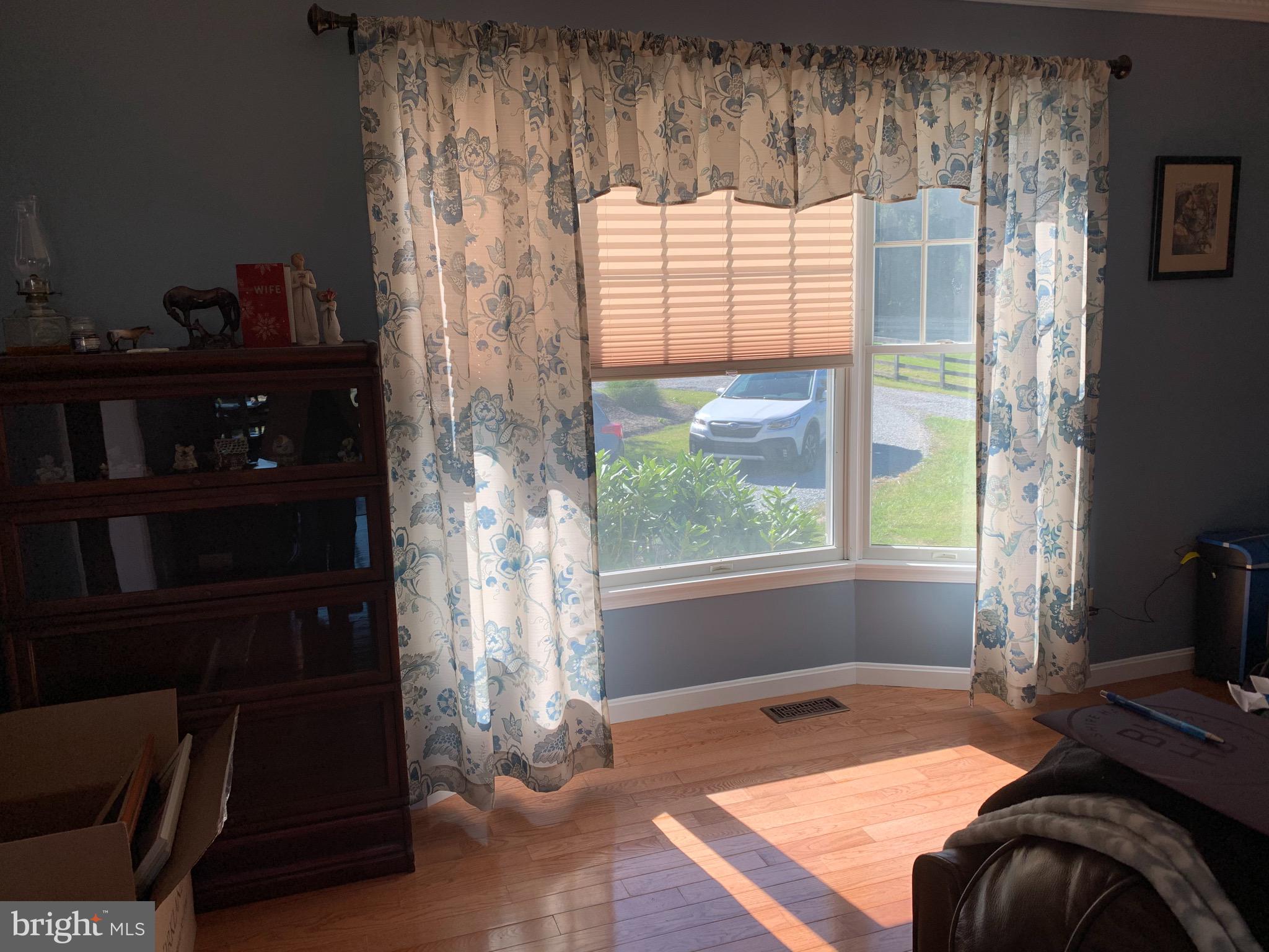 539 Rock Church Road Elkton, MD 21921 - Photo 13 of 43 Sunny bay window in family room.
