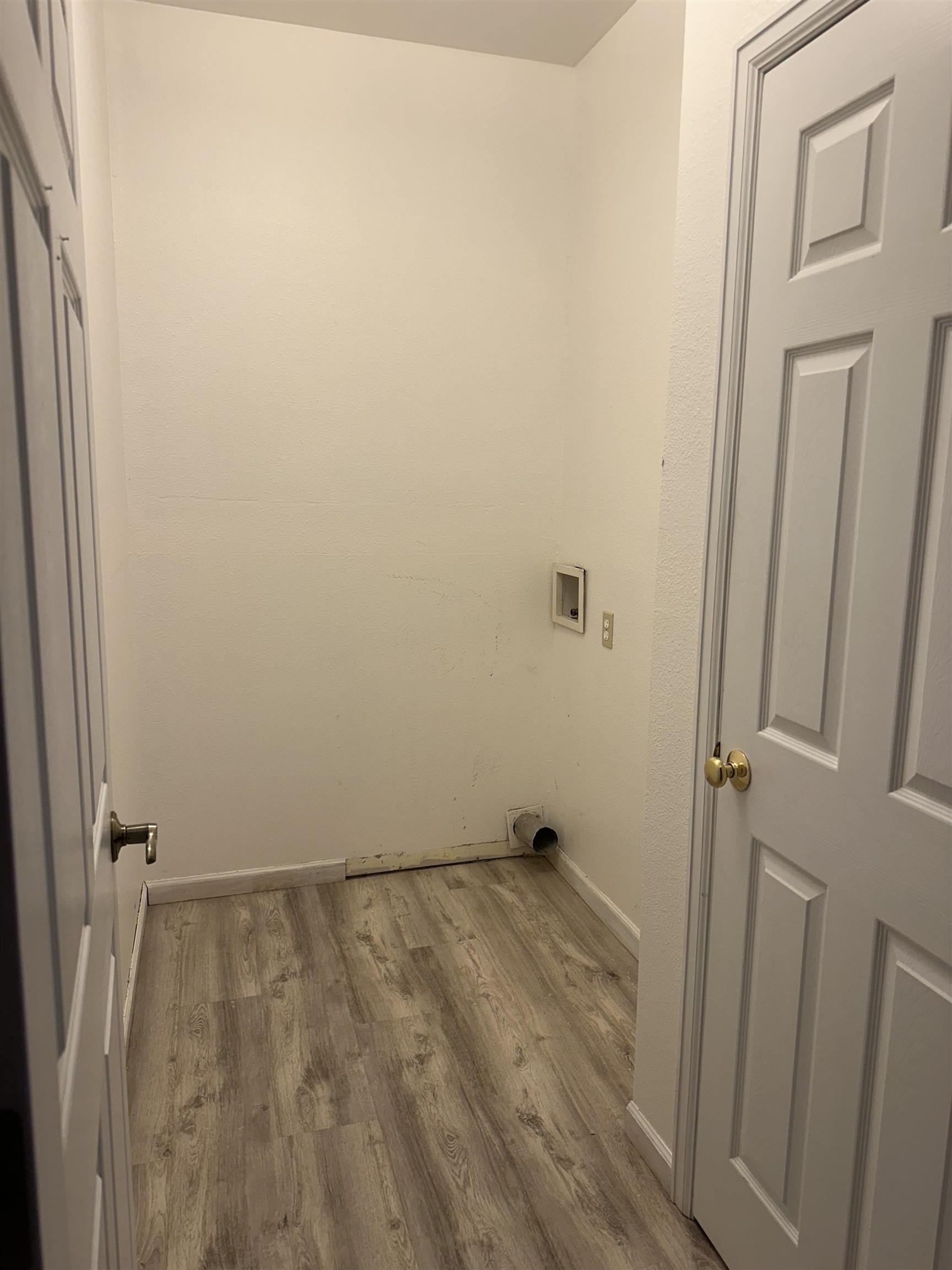 2678 Cambridge Road Grand Junction, CO 81506 - Photo 19 of 32 an empty room with a wooden door