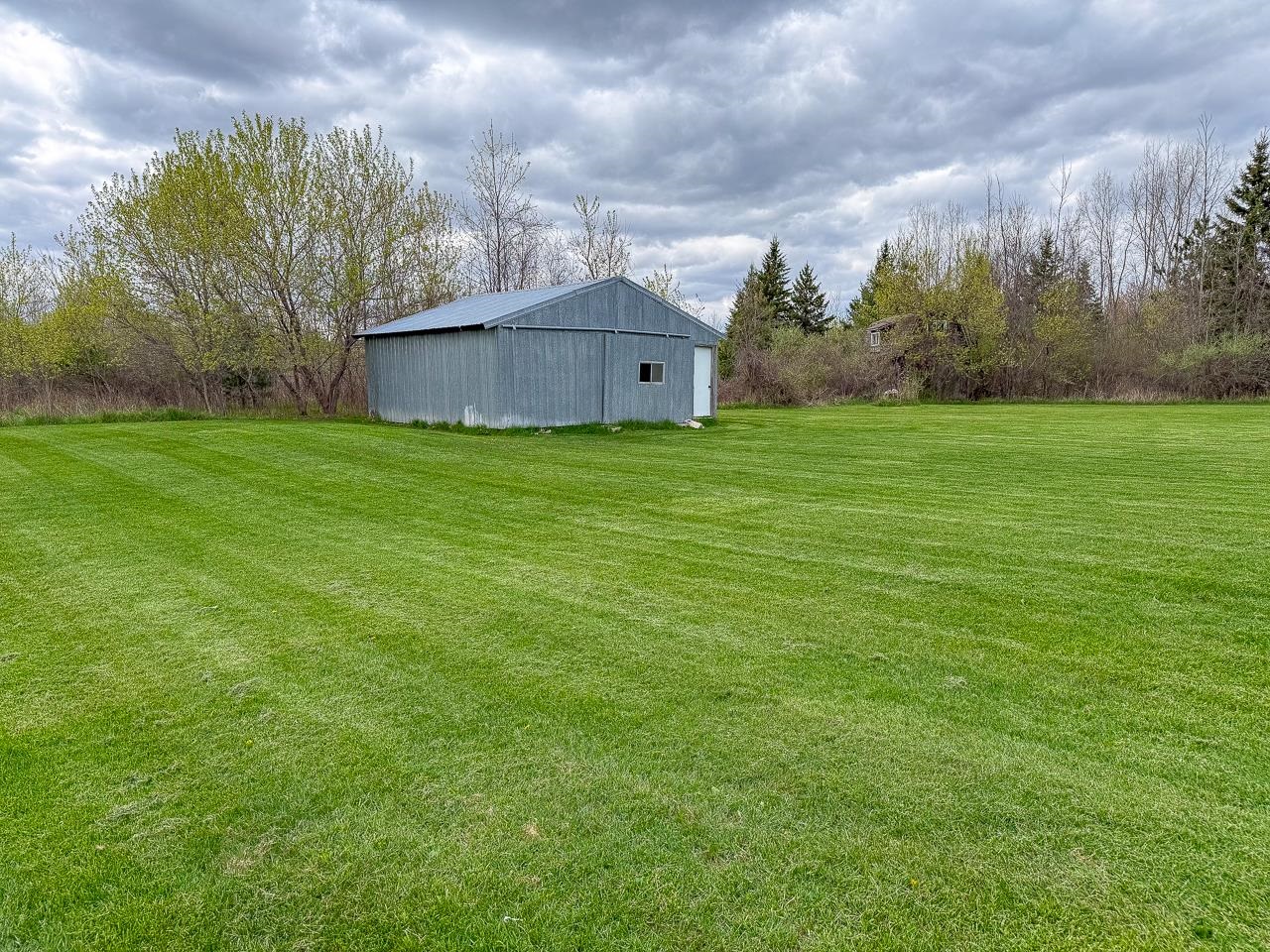 3840 Long Road Beaverton, MI 48612 - Photo 13 of 36