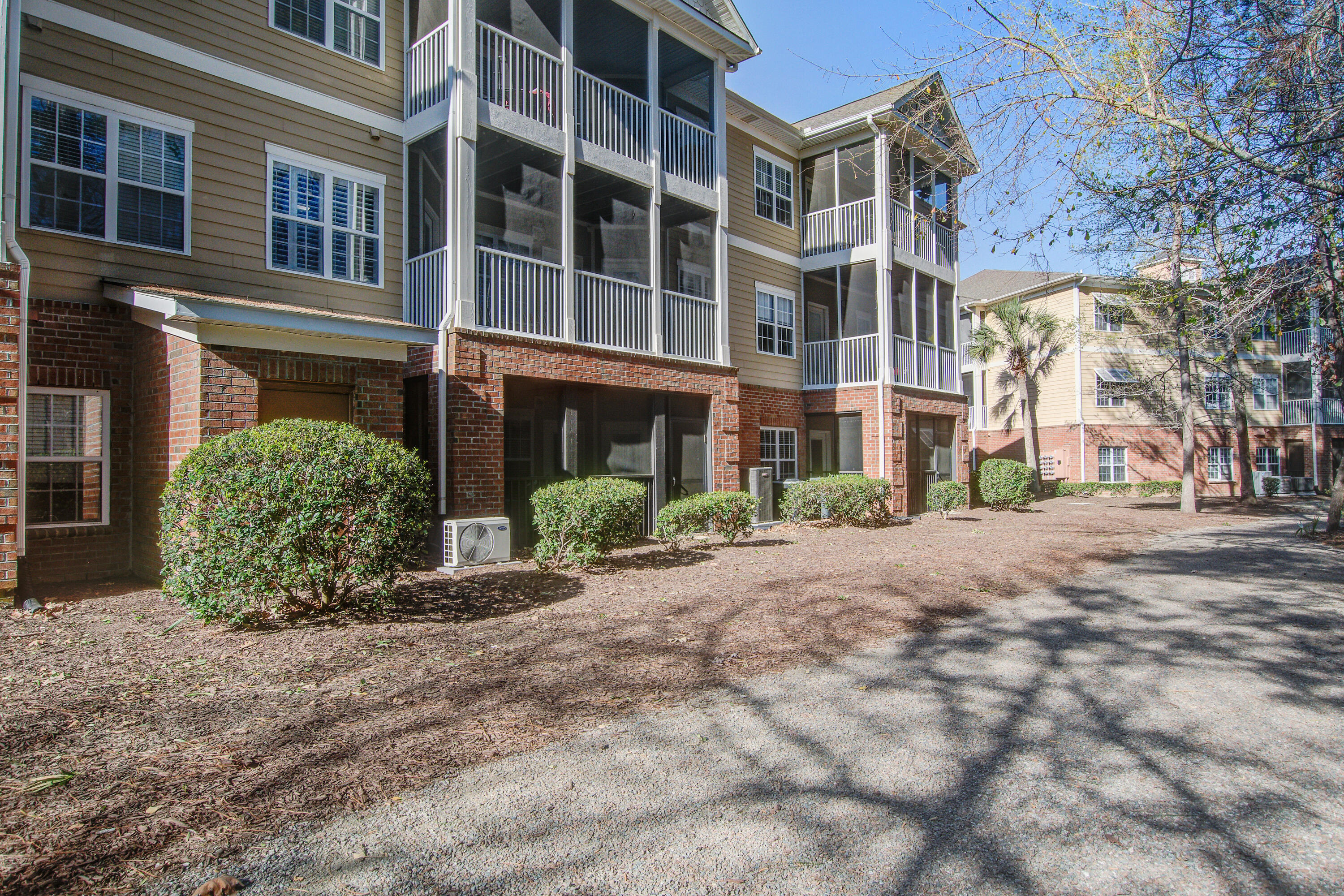 1413 Basildon Road Mount Pleasant, SC 29466 - Photo 28 of 37
