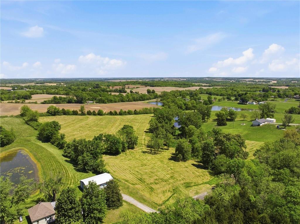 6695 Southeast Tillery Road Faucett, MO 64448 - Photo 4 of 25