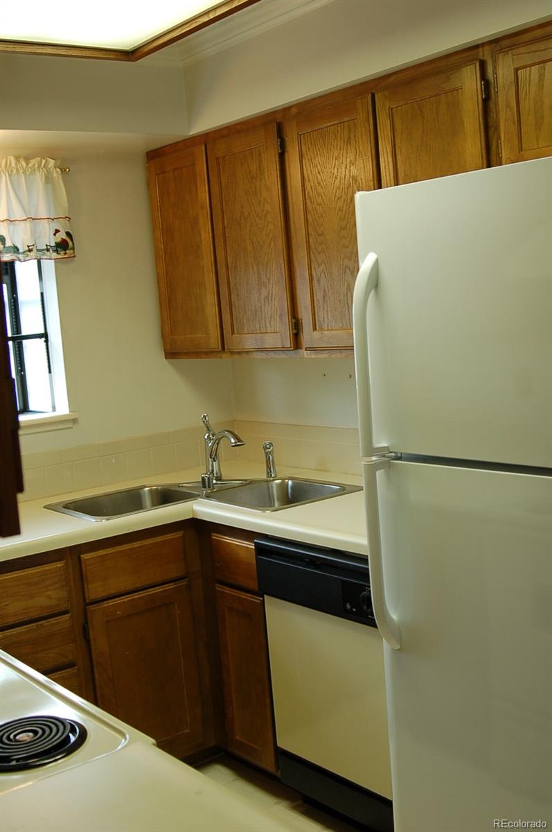 3988 Ames Street Wheat Ridge, CO 80212 - Photo 17 of 24 Gallery Image 17