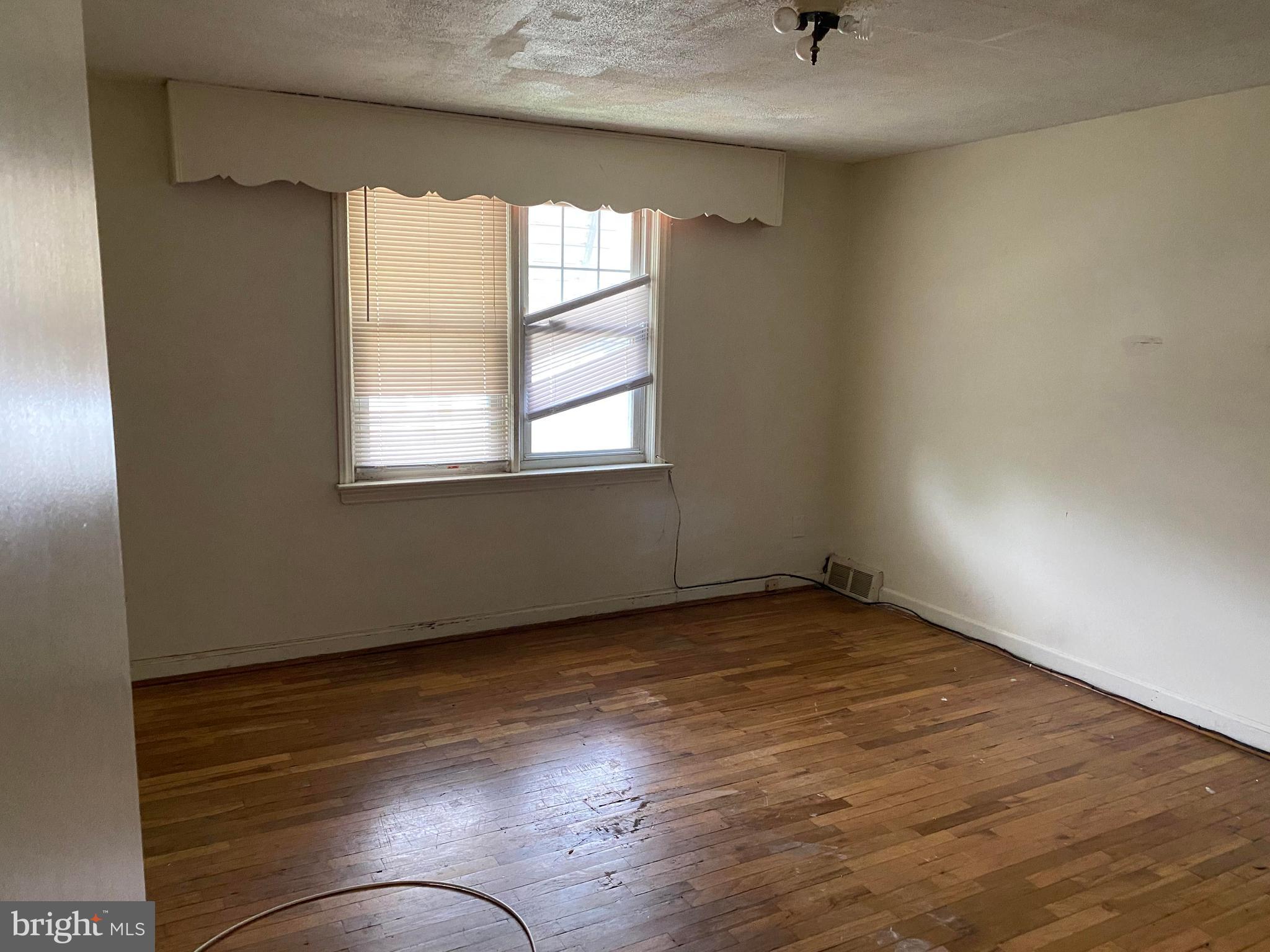 2923 North Congress Road Camden, NJ 08104 - Photo 10 of 15
