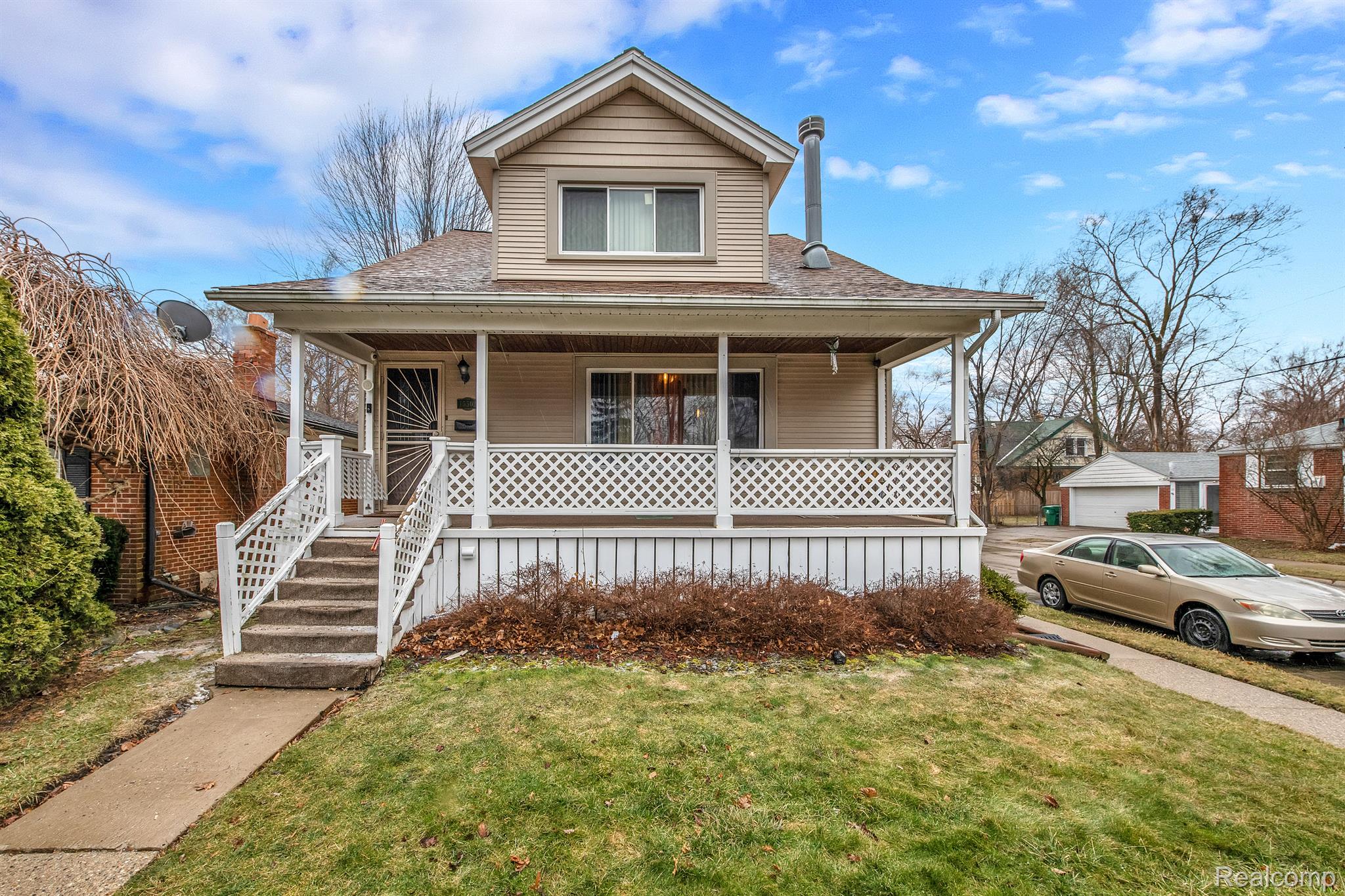 15502 Charles R Avenue Eastpointe, MI 48021 - Photo 1 of 27 Gallery Image 1