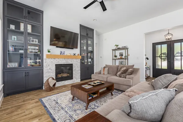 $439,000 | 960 Road 6609 Dayton Tx 77535, Dayton, TX 77535