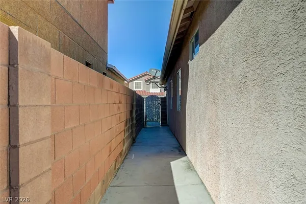 $2,413 | 2205 Keller Court, North Las Vegas, NV 89032