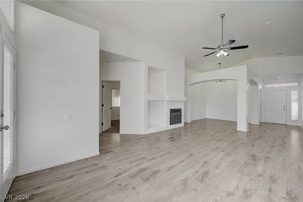 $2,413 | 2205 Keller Court, North Las Vegas, NV 89032
