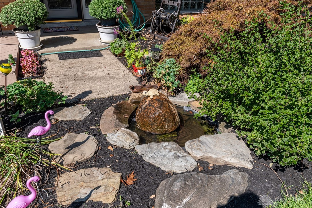 7795 Rain Tree Road Centerville, OH 45459 - Photo 5 of 53