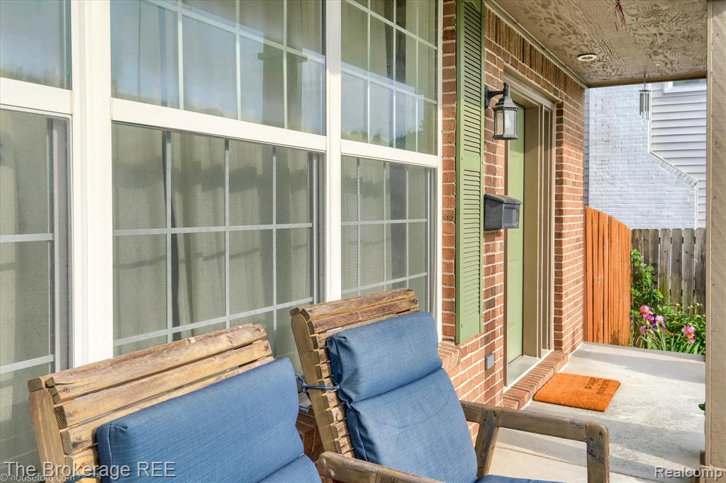2880 Kipling Avenue Berkley, MI 48072 - Photo 5 of 49