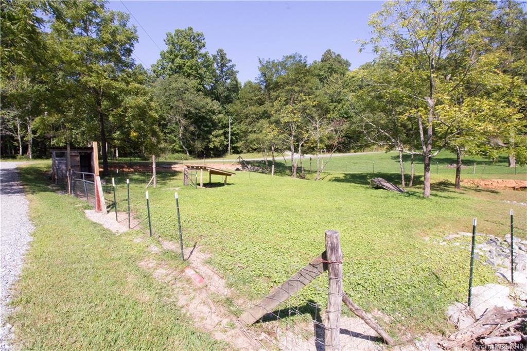 350 Gordon Road Saluda, NC 28773 - Photo 22 of 27
