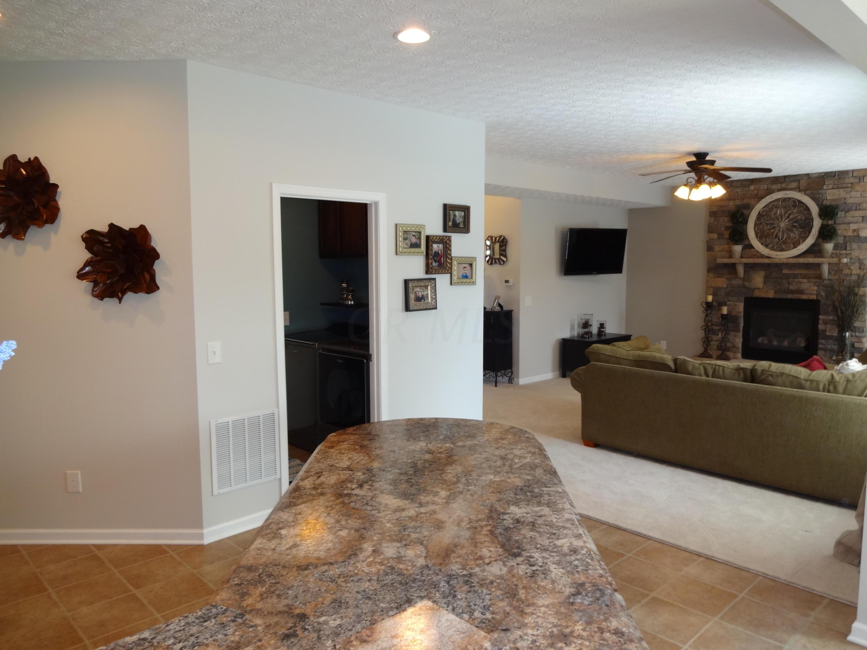 108 Princess Street Pataskala, OH 43062 - Photo 15 of 64