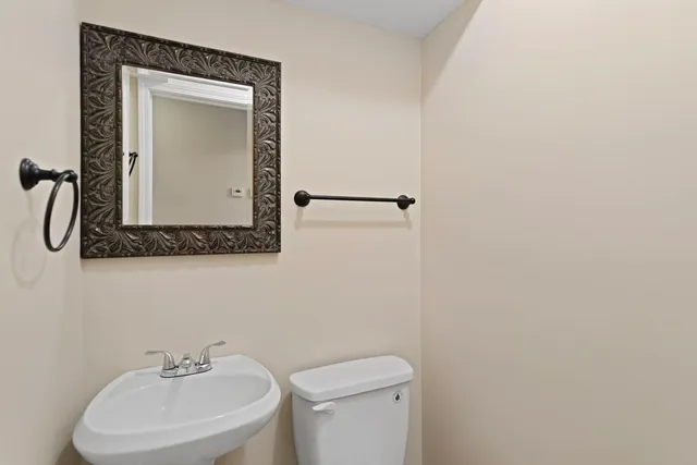 $170,000 | 2011 Georgetown Lane, Waukegan, IL 60085