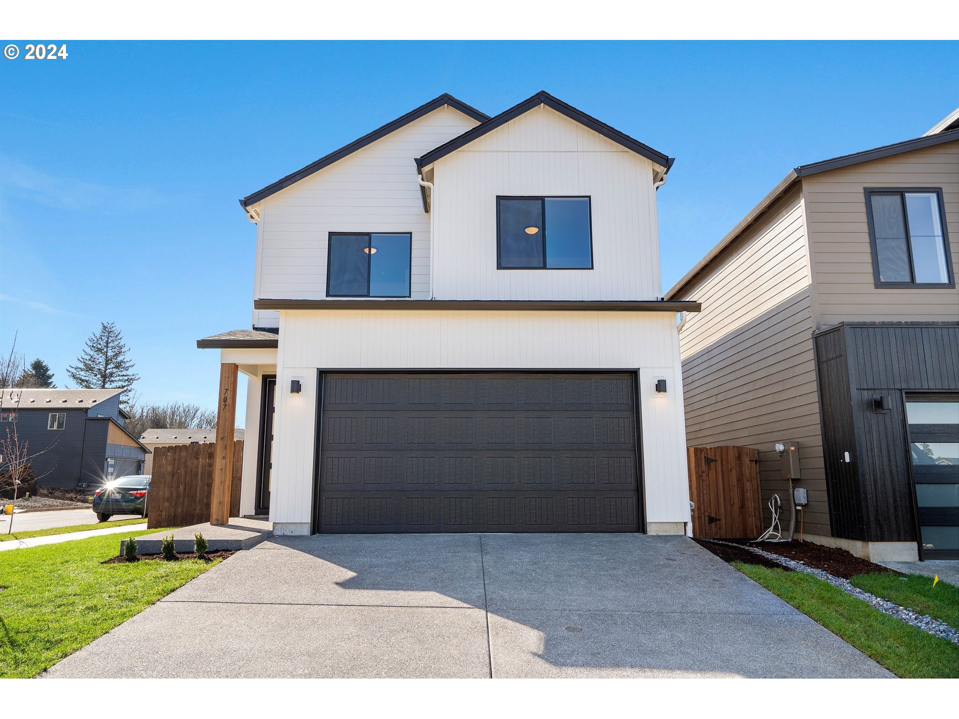 707 Northwest 175th Way Ridgefield, WA 98642 - Photo 1 of 25