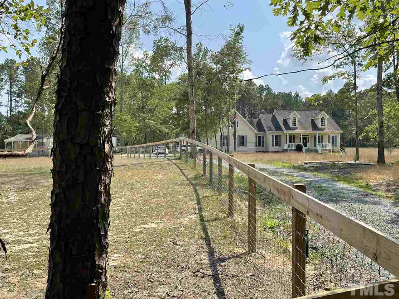 149 Blackburn Road New Hill, NC 27562 - Photo 4 of 30