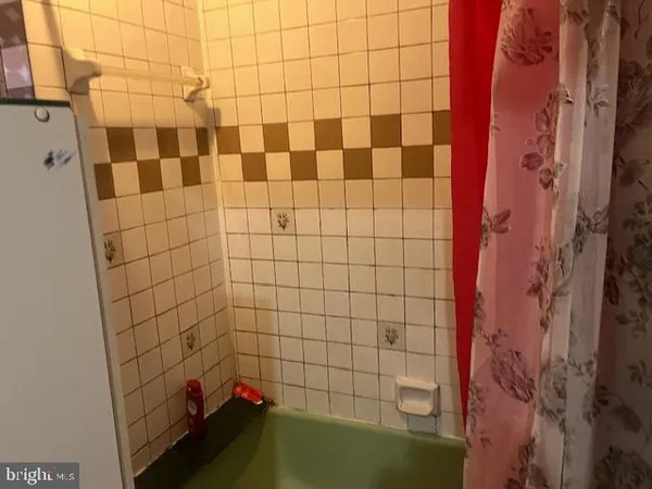 $680 | 5005 Jackson Street, Philadelphia, PA 19124