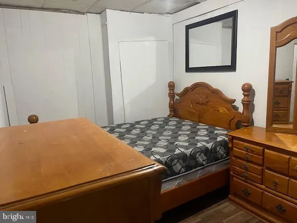 $680 | 5005 Jackson Street, Philadelphia, PA 19124