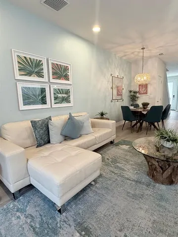 $2,450 | 17313 Hidden Forest Drive, Clermont, FL 34714