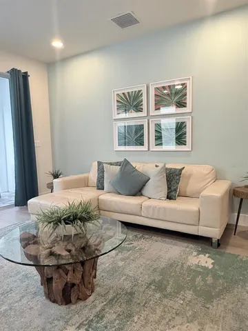 $2,450 | 17313 Hidden Forest Drive, Clermont, FL 34714